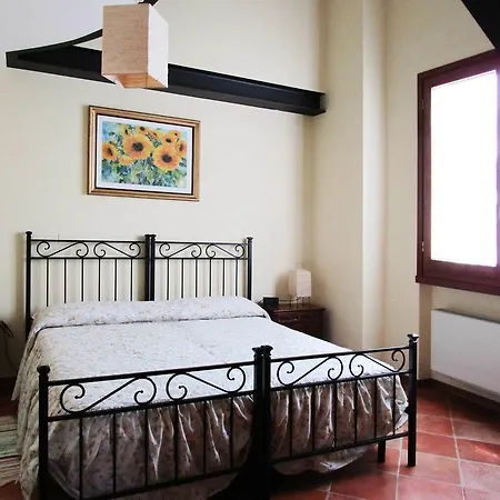 Casale Del Vacanziere Holiday home Certaldo
